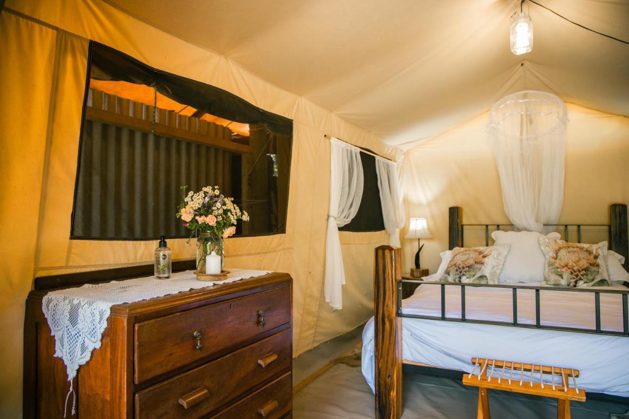 Highlandsview Lodge *